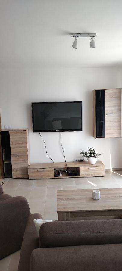 Apartman Mignon Прахатіце Екстер'єр фото