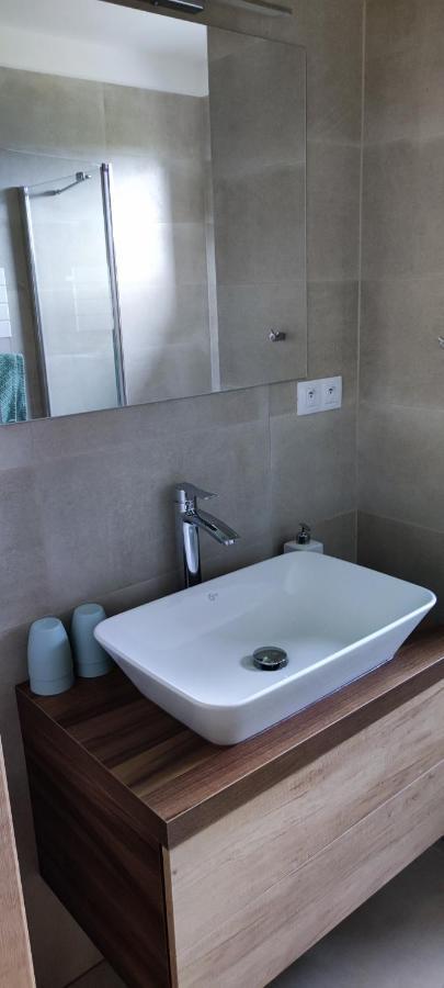Apartman Mignon Прахатіце Екстер'єр фото