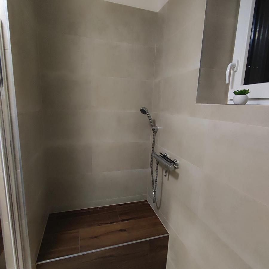 Apartman Mignon Прахатіце Екстер'єр фото